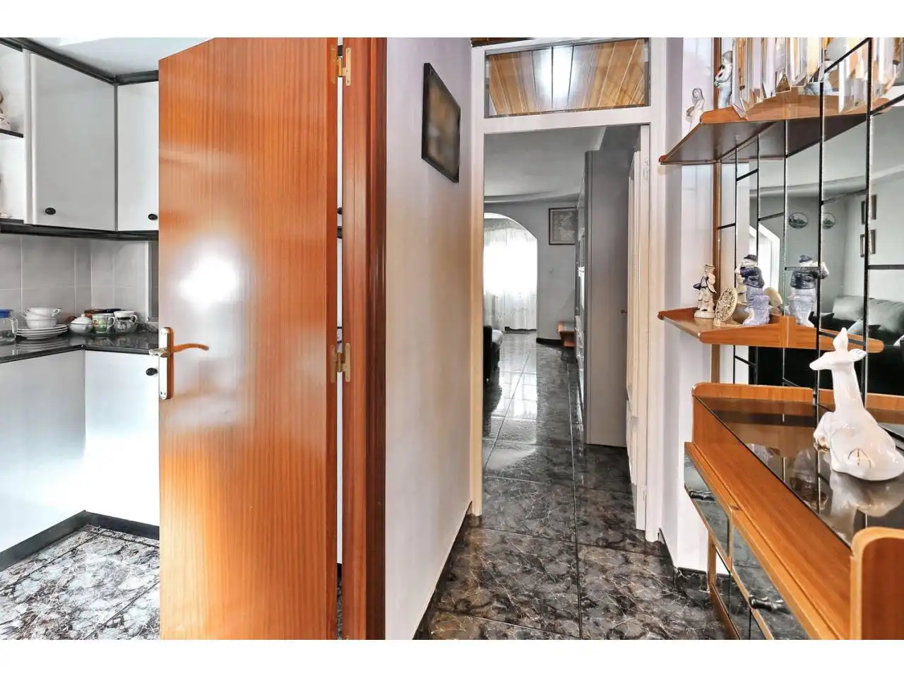 Piso en venta en Barcelona con Calefacción y Amueblado