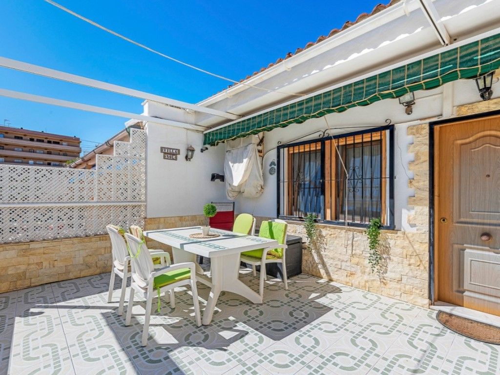 Casa o xalet en venda a Urbanizacion Pinomar, -1, El Moncayo - El Pòrtic, Guardamar del Segura