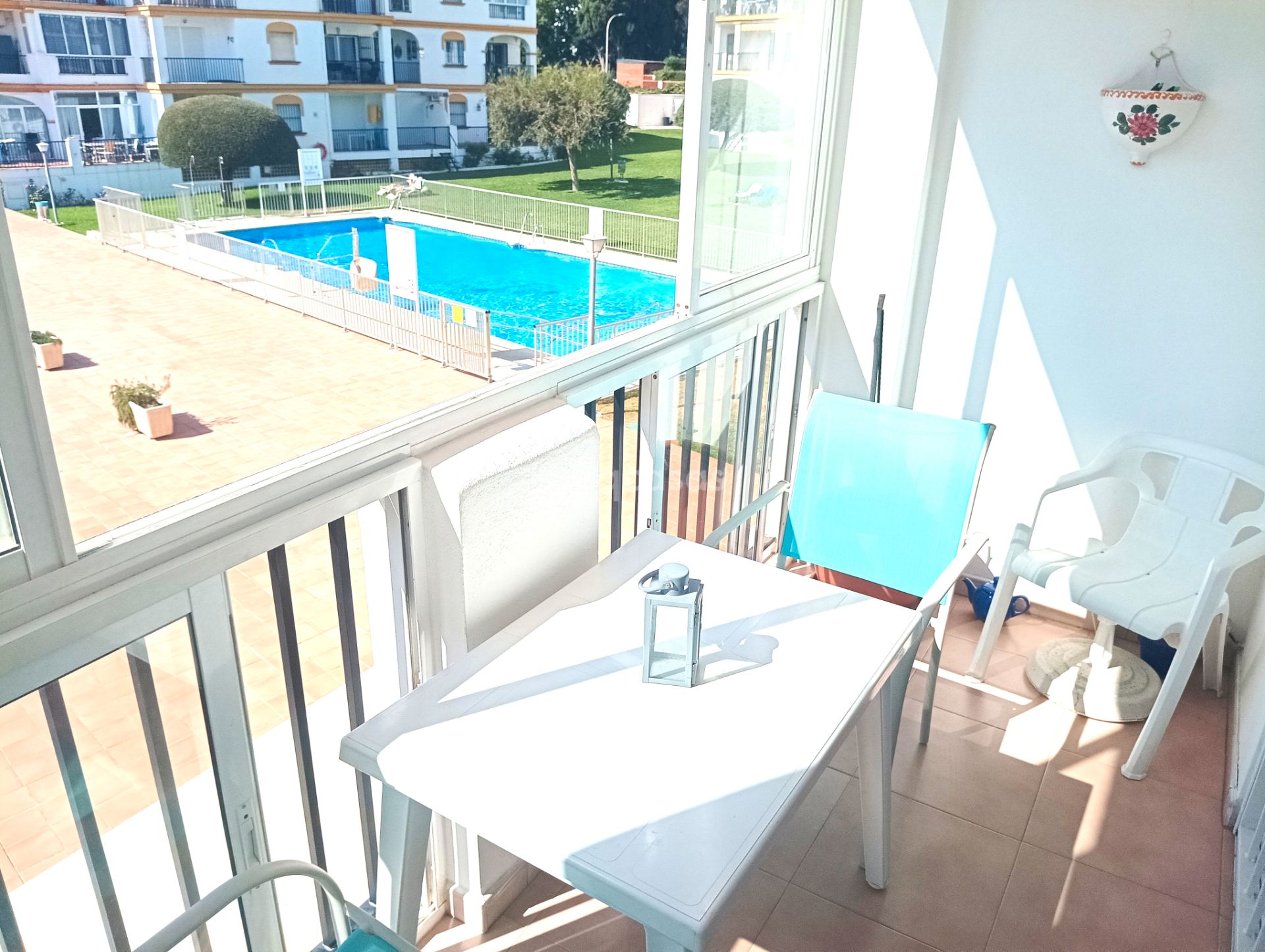 Piscina de Apartamento en venta en Torremolinos con Aire acondicionado, Terraza y Amueblado