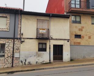 Exterior view of Country house for sale in Astorga