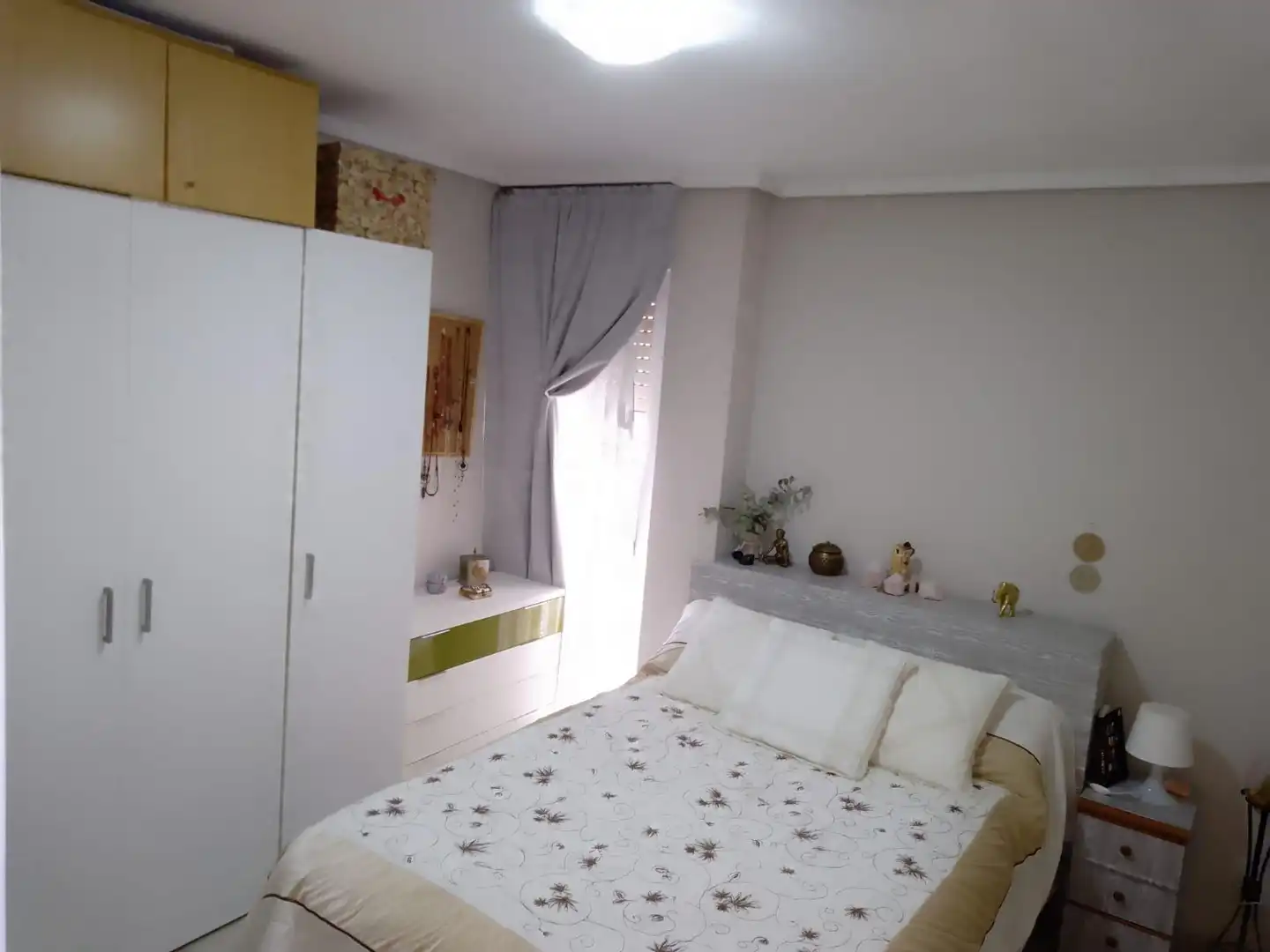 Apartamento en venta en Plaza Castelar - Mercado Central