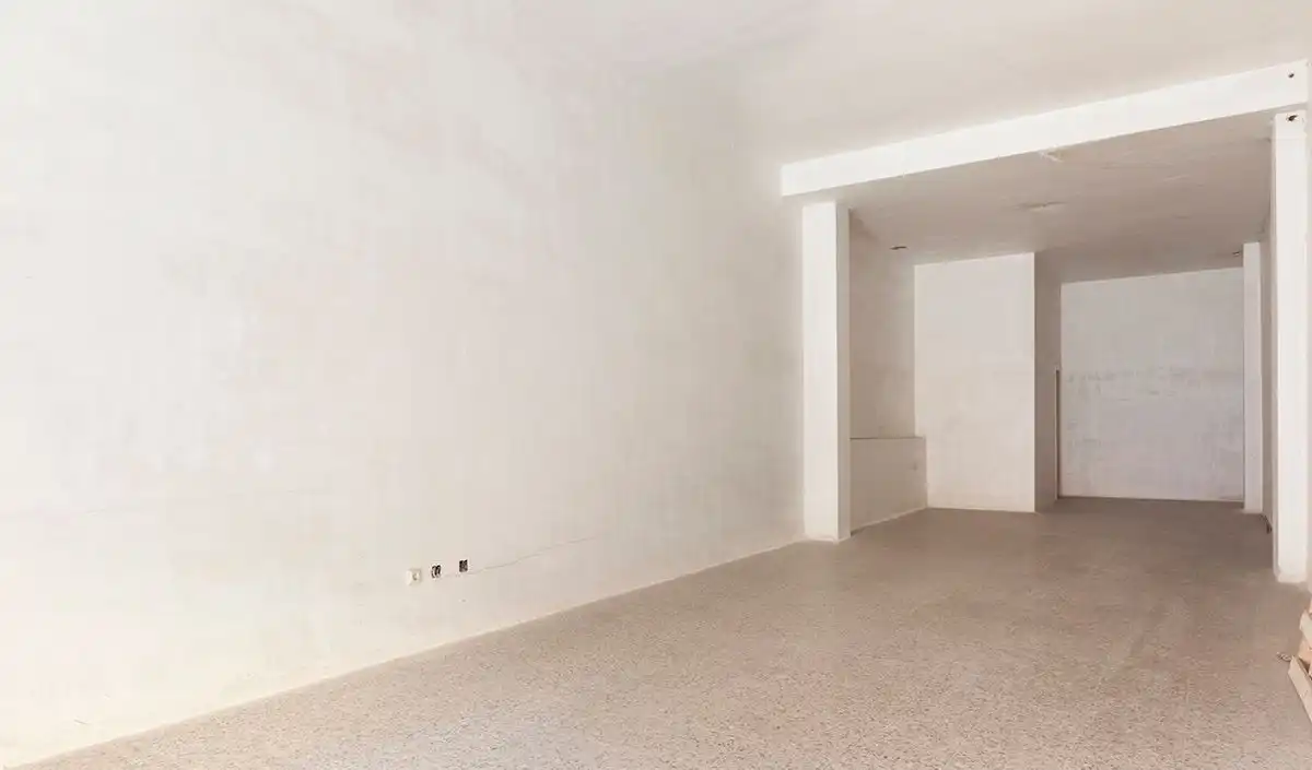 Local comercial en alquiler en CALLE CORREDOR DEL GAS LOCAL 3 CASA 18 9 LO, imagen 5