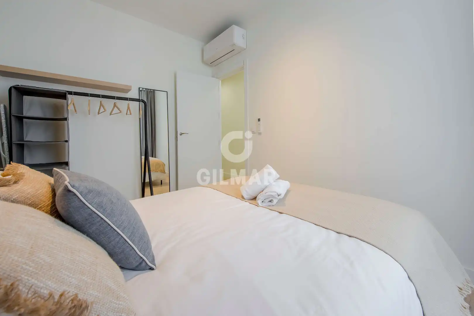 Habitación de Piso en venta en Madrid con Calefacción