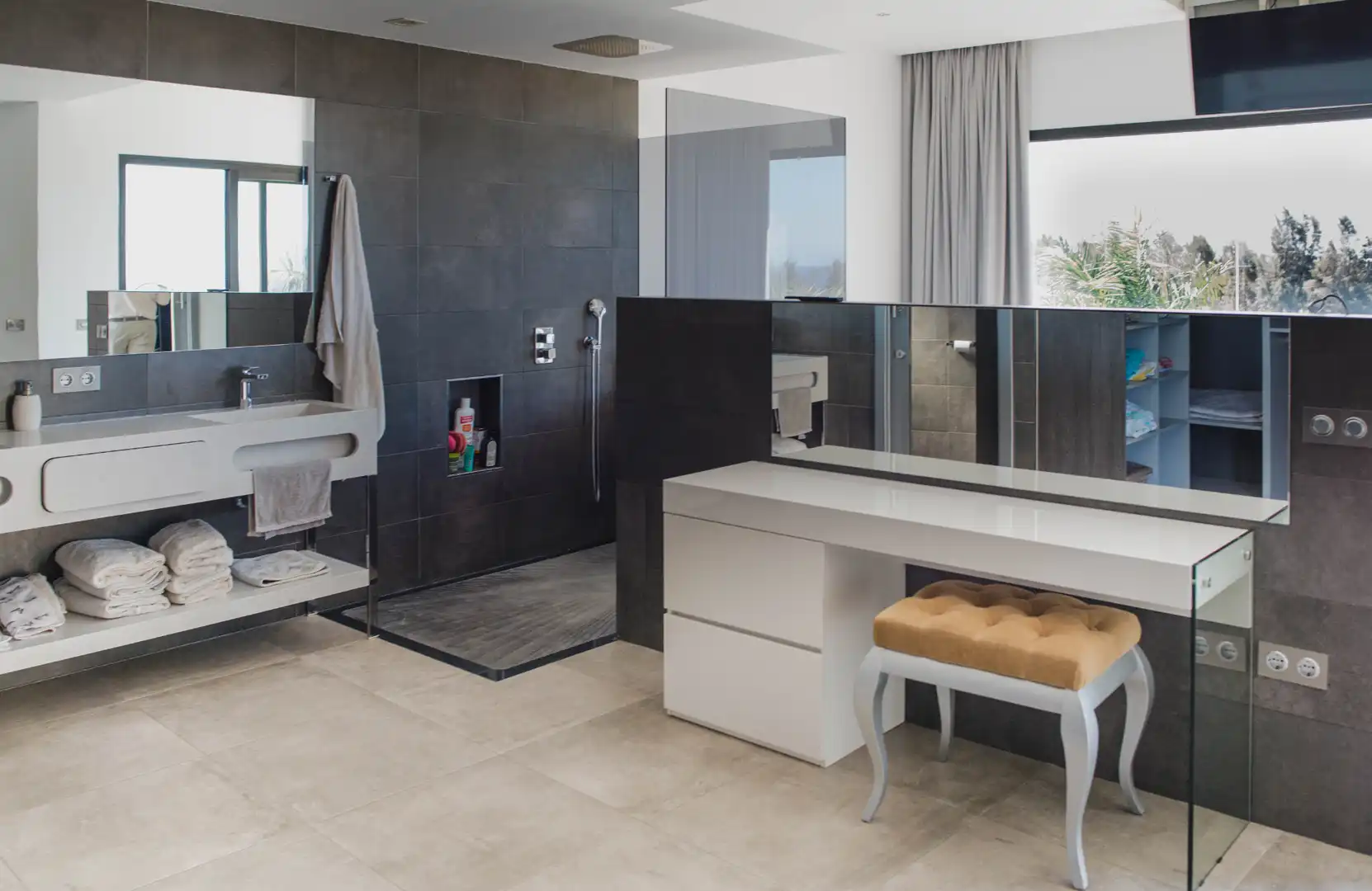 Baño de Casa o chalet de alquiler en San Bartolomé de Tirajana con Aire acondicionado, Calefacción y Jardín privado