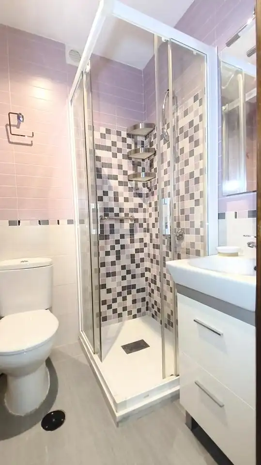 Baño de Piso en venta en Madrid con Aire acondicionado, Calefacción y Terraza