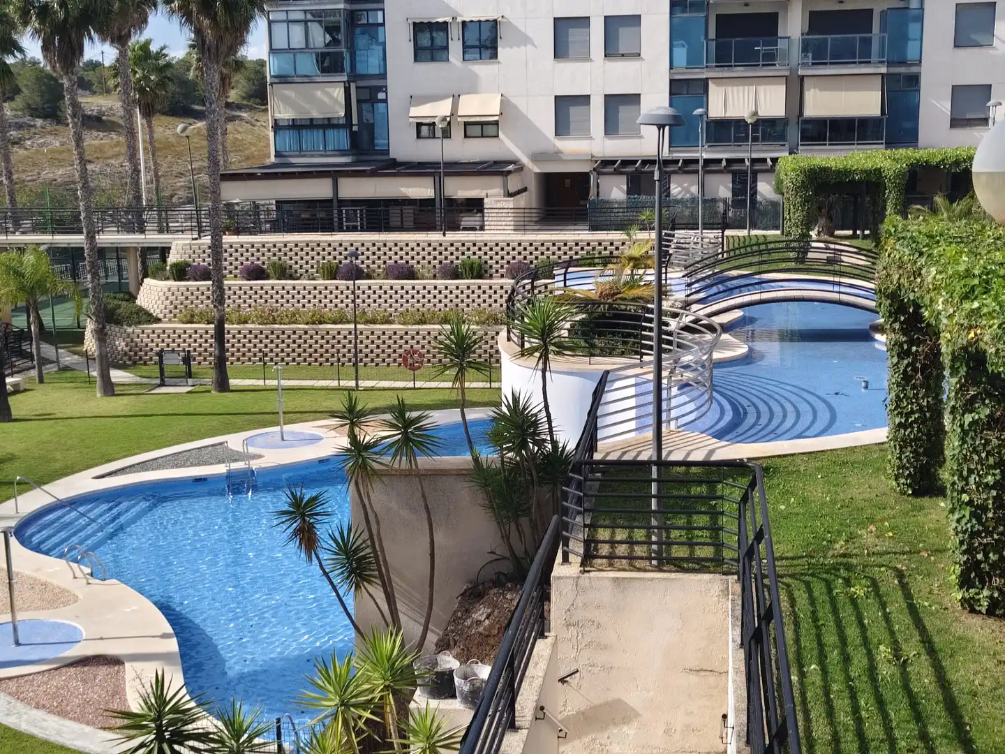 Piso con piscina en venta en Santa Pola ciudad