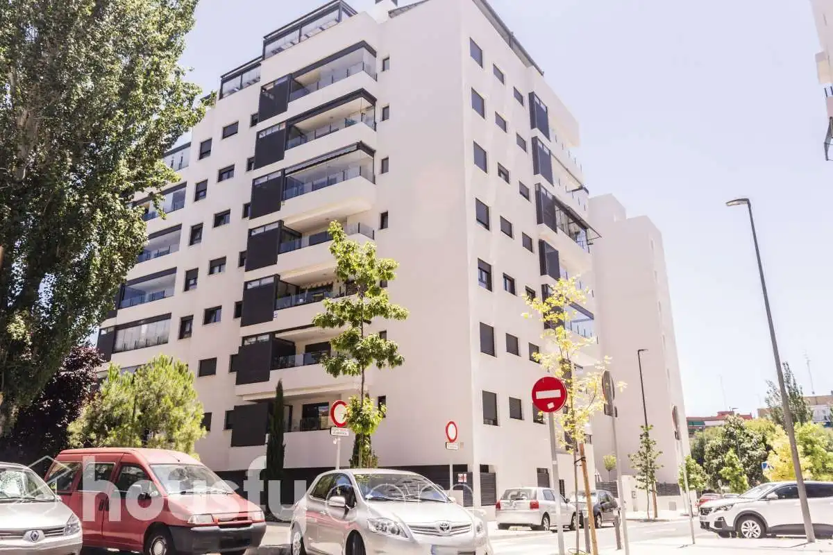 Exterior view of Flat for sale in Móstoles  with Air Conditioner, Terrace and Storage room