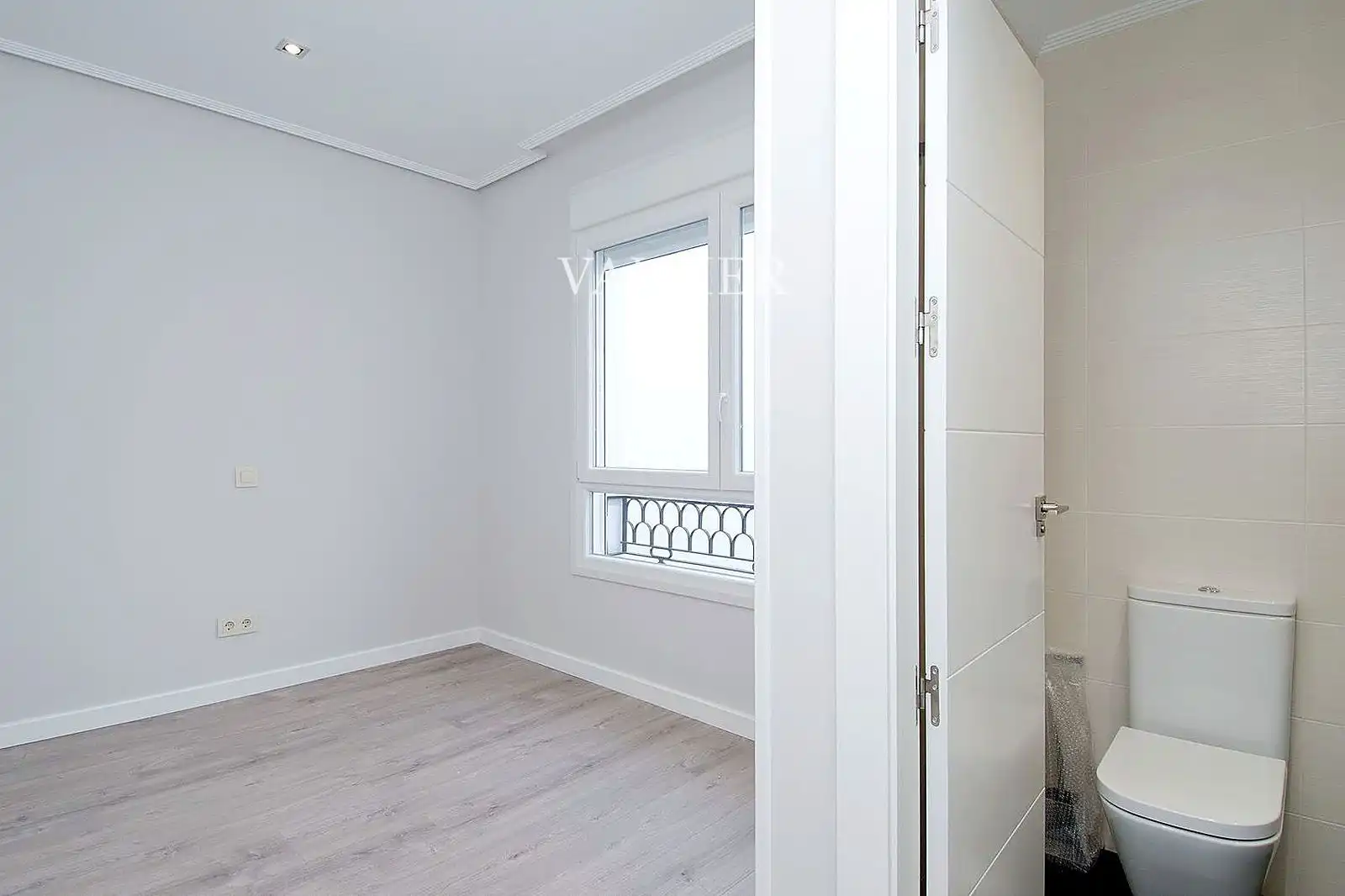 Bedroom of Attic for rent in Madrid  with Air Conditioner and Terrace