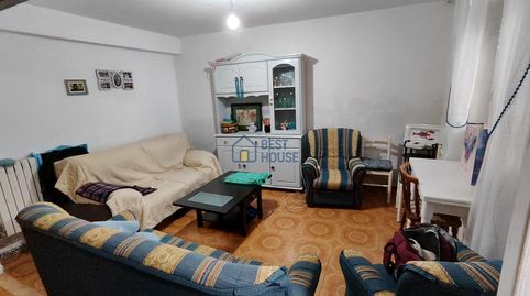 Foto 2 de Casa o chalet en venta en Armunia, León Capital