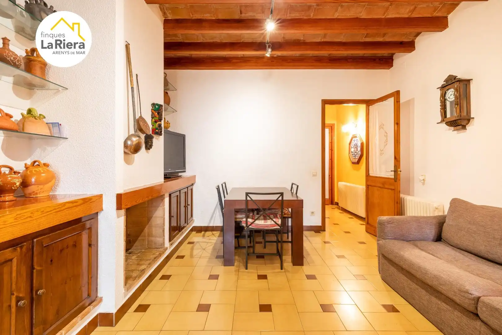 Sala de estar de Casa o chalet en venta en Arenys de Mar con Calefacción, Terraza y Trastero