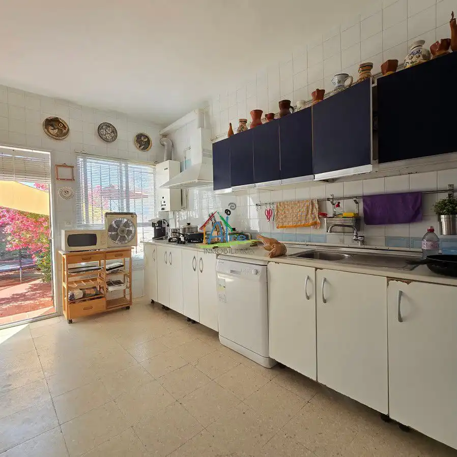 Cocina de Casa o chalet en venta en Almonte con Jardín privado, Terraza y Trastero