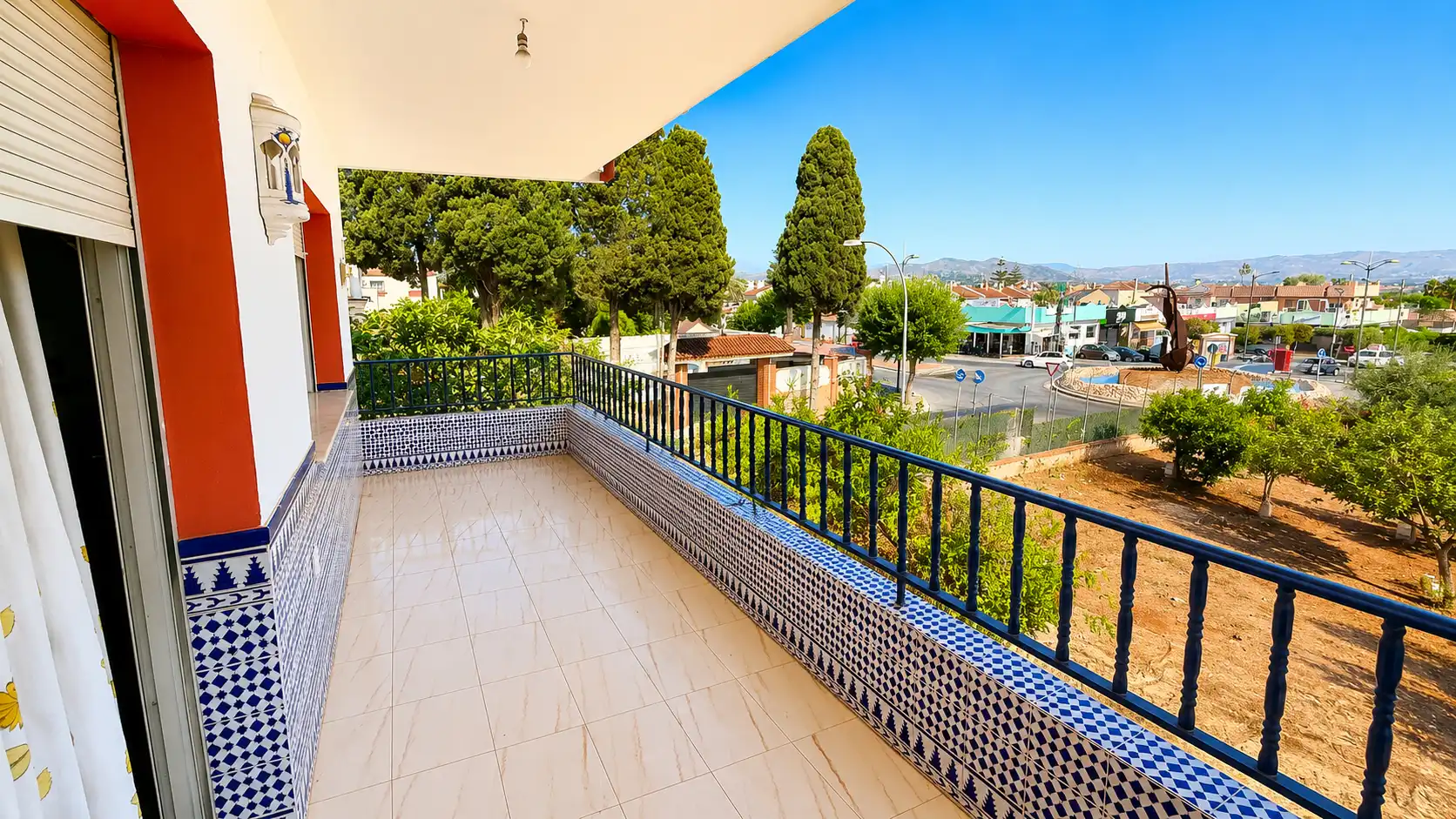 Terrassa de Casa o xalet en venda en Alhaurín de la Torre amb Aire condicionat, Calefacció i Jardí privat
