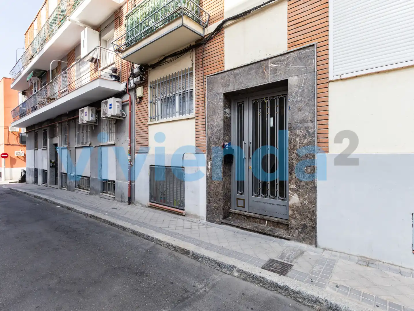 Vista exterior de Pis en venda en Madrid amb Calefacció i Moblat