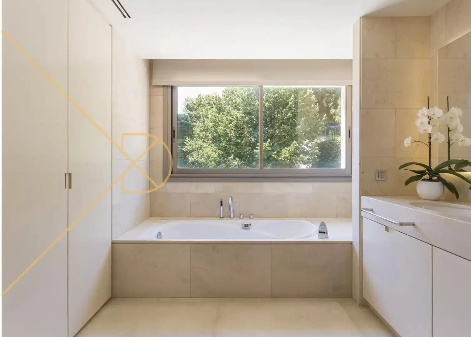 Bany de Casa o xalet en venda en Barcelona amb Terrassa