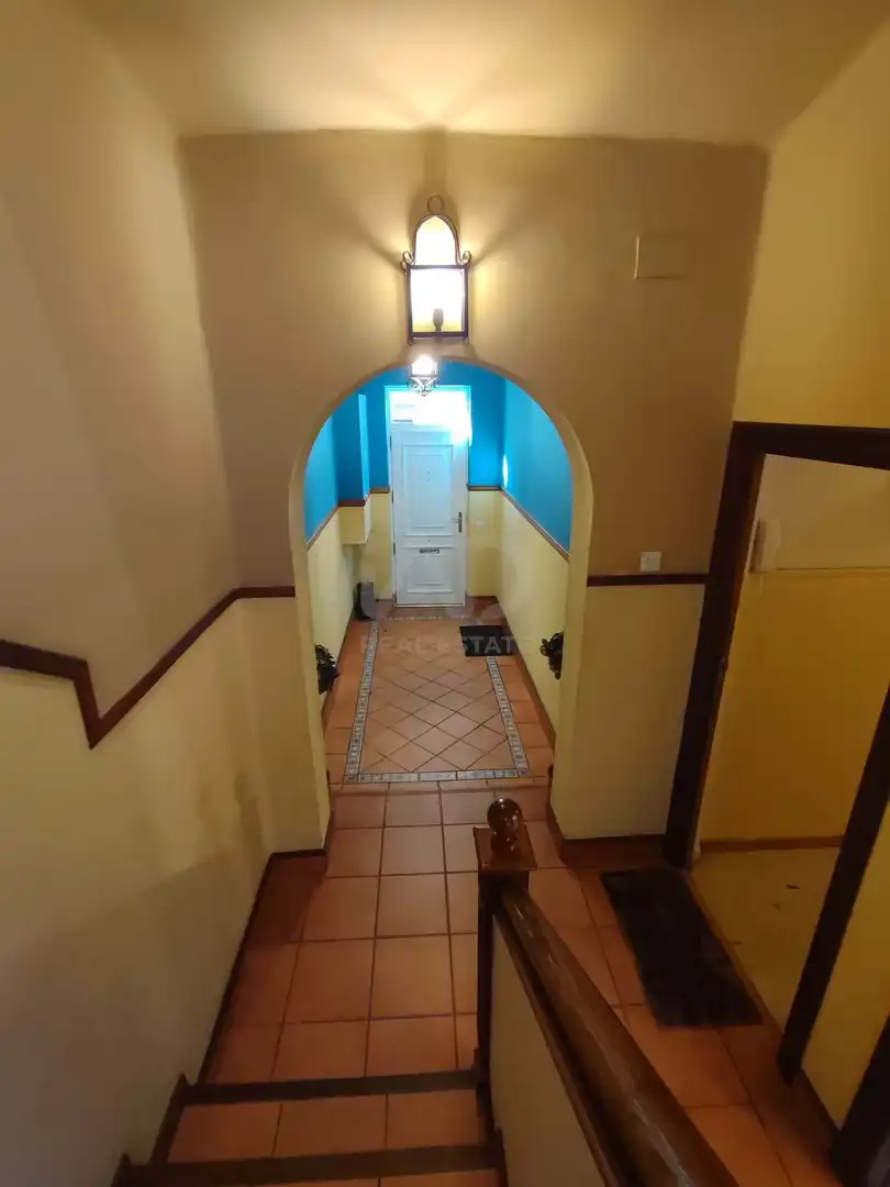 Casa adosada en venda en León Capital  amb Calefacció