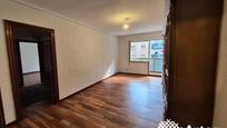 Living room of Flat for sale in Bilbao   with Heating, Terrace and Balcony