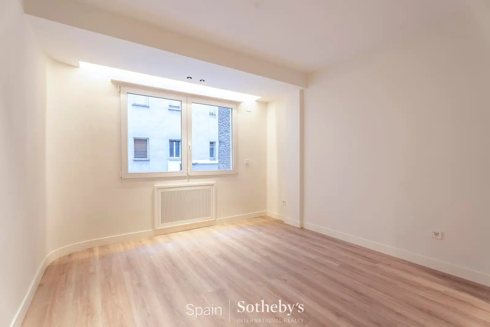 Apartamento con ascensor en venta en Calle de Meléndez Valdés, imagen 22