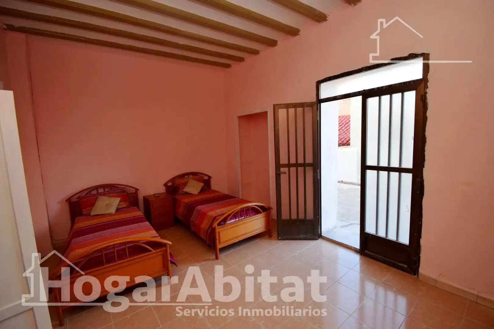 Dormitori de Casa o xalet en venda en Almazora / Almassora amb Terrassa, Traster i Balcó