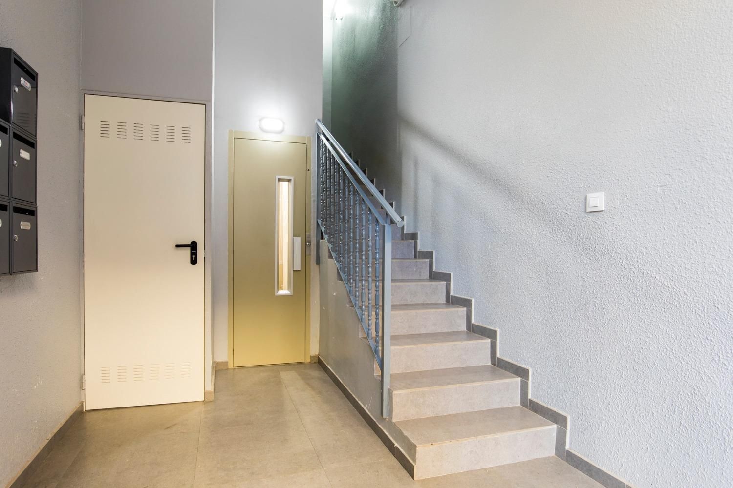 Flat for sale in  Zaragoza Capital  with Heating and Balcony