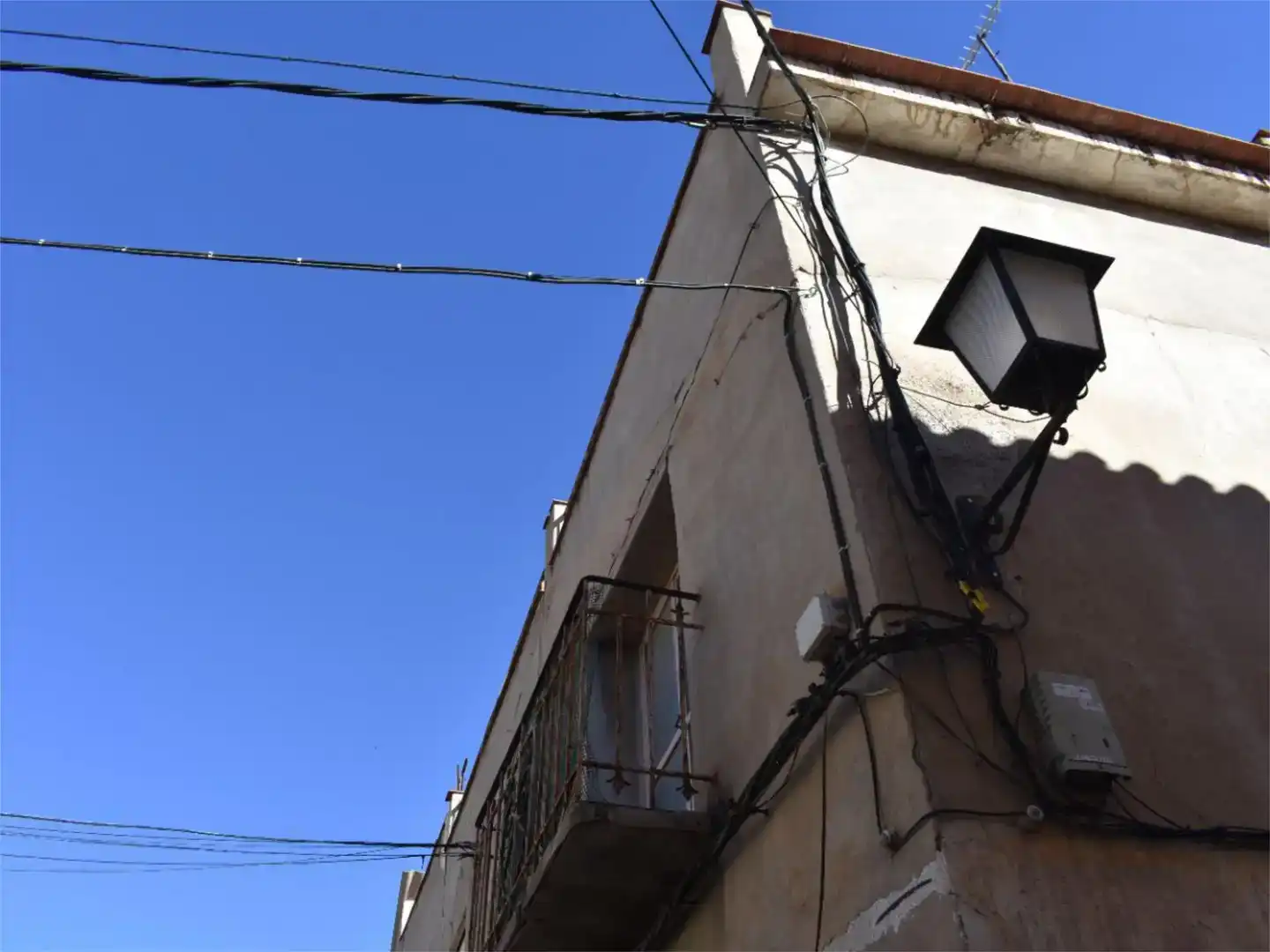 Vista exterior de Casa adosada en venda en Albudeite amb Balcó