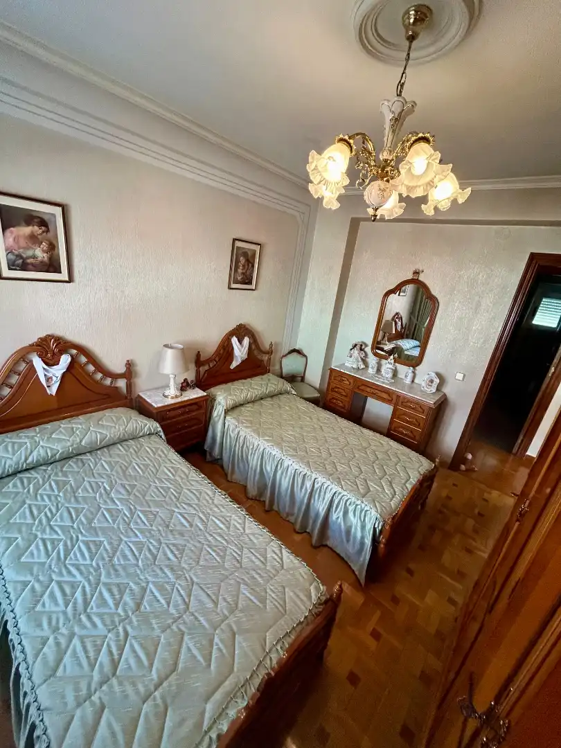 Habitación de Piso en venta en Segovia con Calefacción, Terraza y Trastero