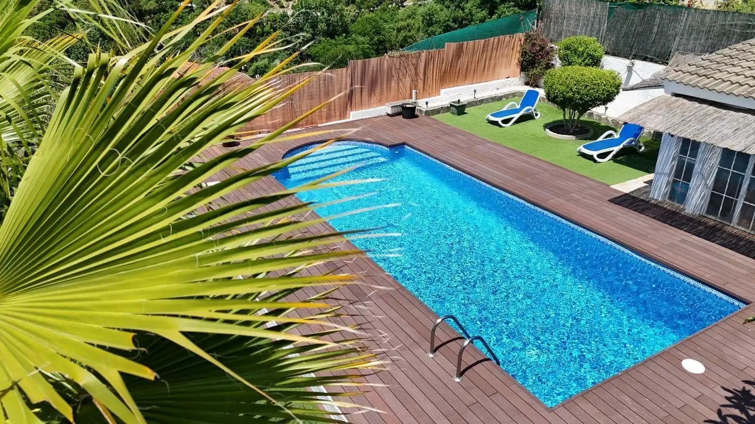 Piscina de Casa o xalet en venda en Vidreres amb Aire condicionat, Calefacció i Jardí privat