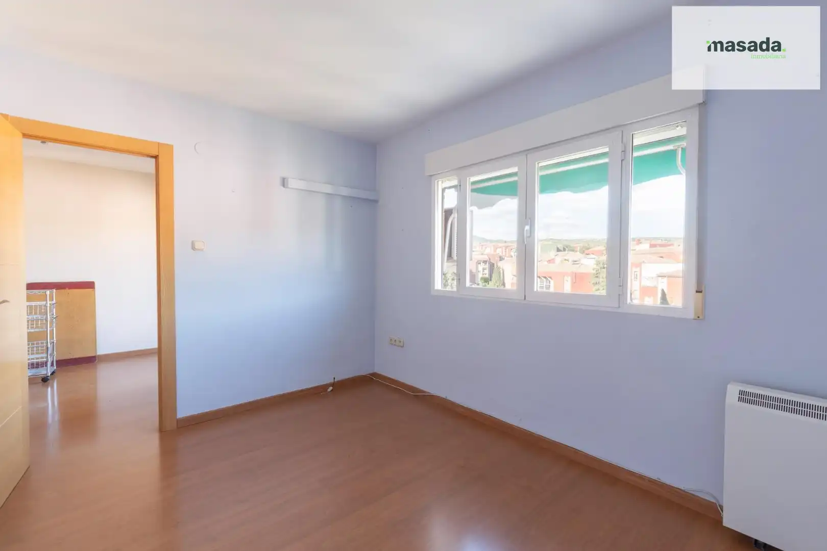 Schlafzimmer von Wohnung zum Verkauf in Granada mit Klimaanlage, Heizung und Balkon