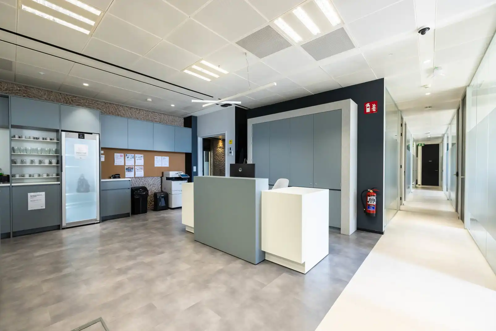 Oficina de lloguer en Madrid amb Aire condicionat, Calefacció i Moblat