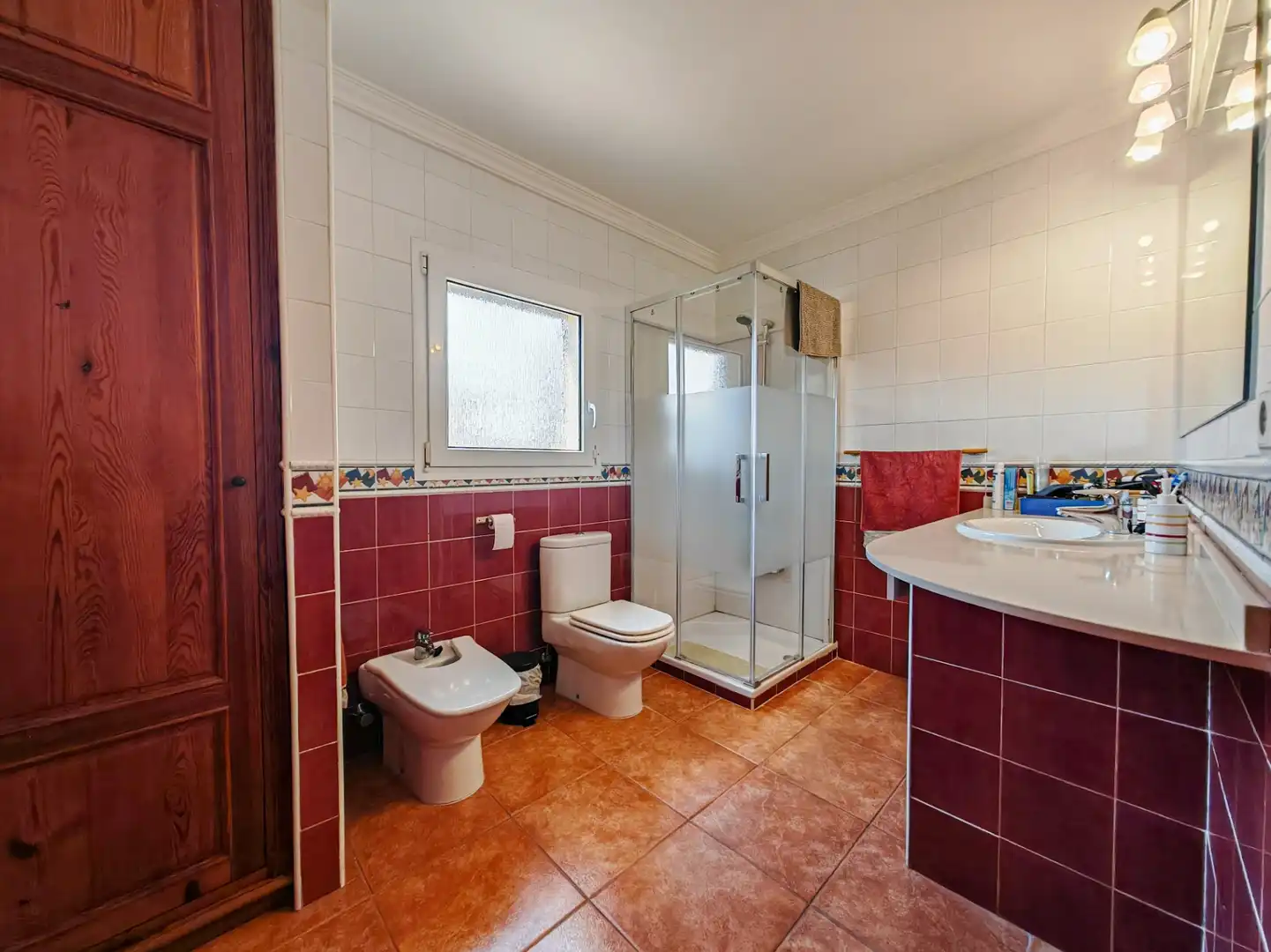 Bathroom of Houses for sale in Dénia  with Air Conditioner, Heating and Private garden
