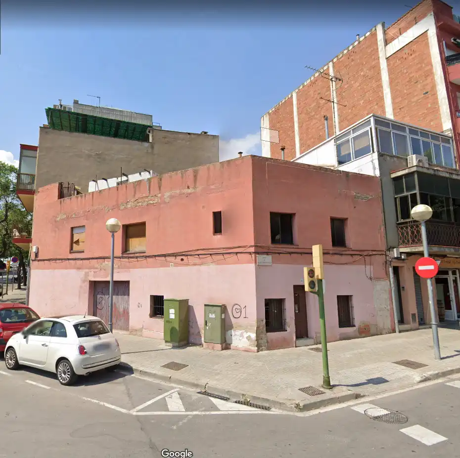 Residential land for sale in Passeig de Ramon Berenguer III 1
