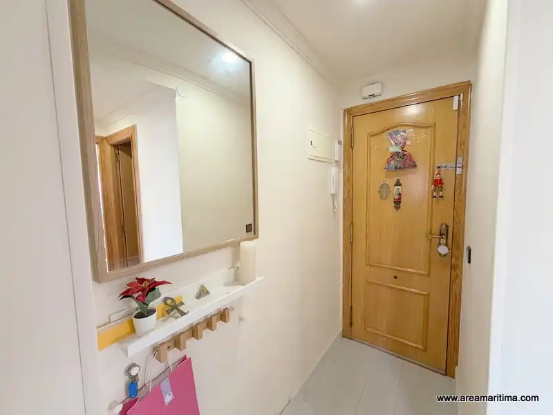 Flat for rent in Valencia  with Air Conditioner, Furnished and Oven