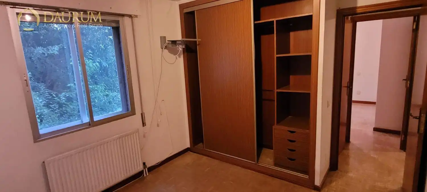 Dormitori de Pis en venda en Torrejón de Ardoz amb Calefacció, Terrassa i Moblat