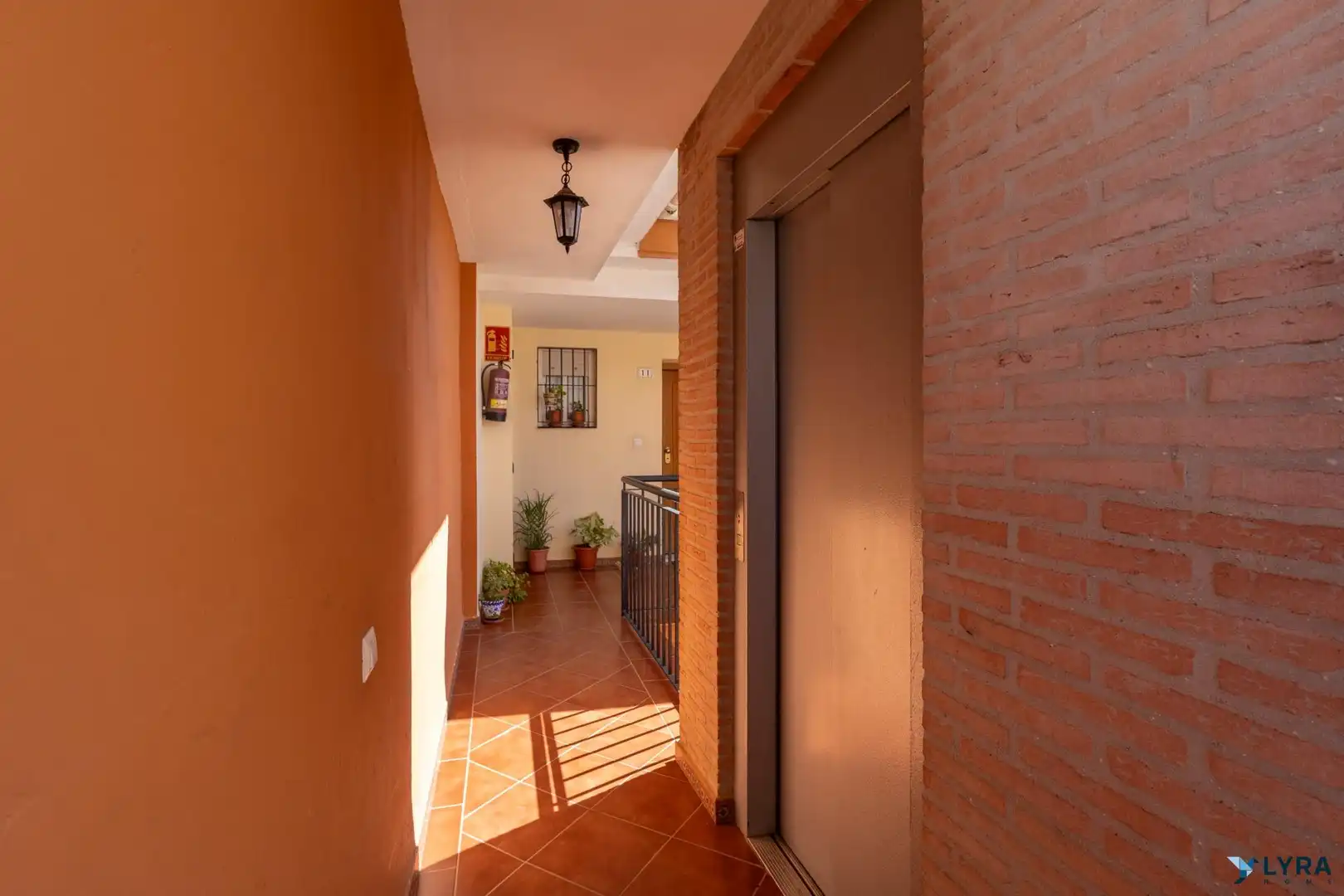 Dúplex en venta en Pilas con Terraza