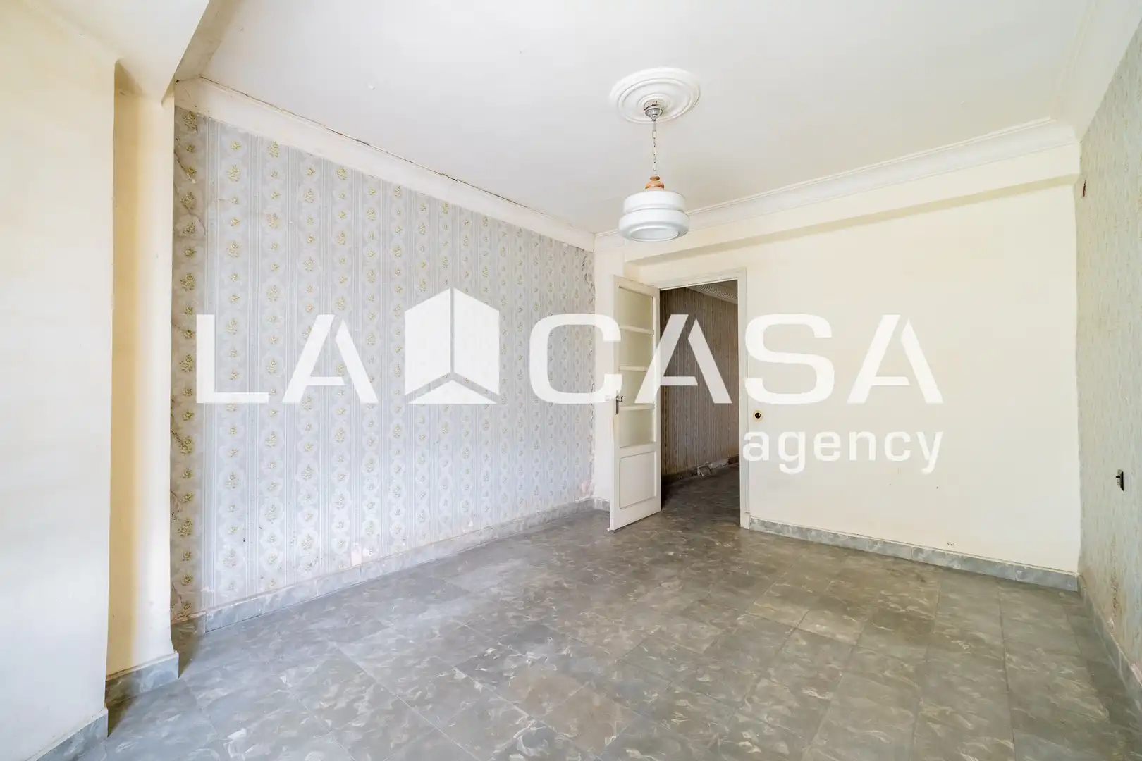 Flat for sale in El Pla del Real, imagen 2