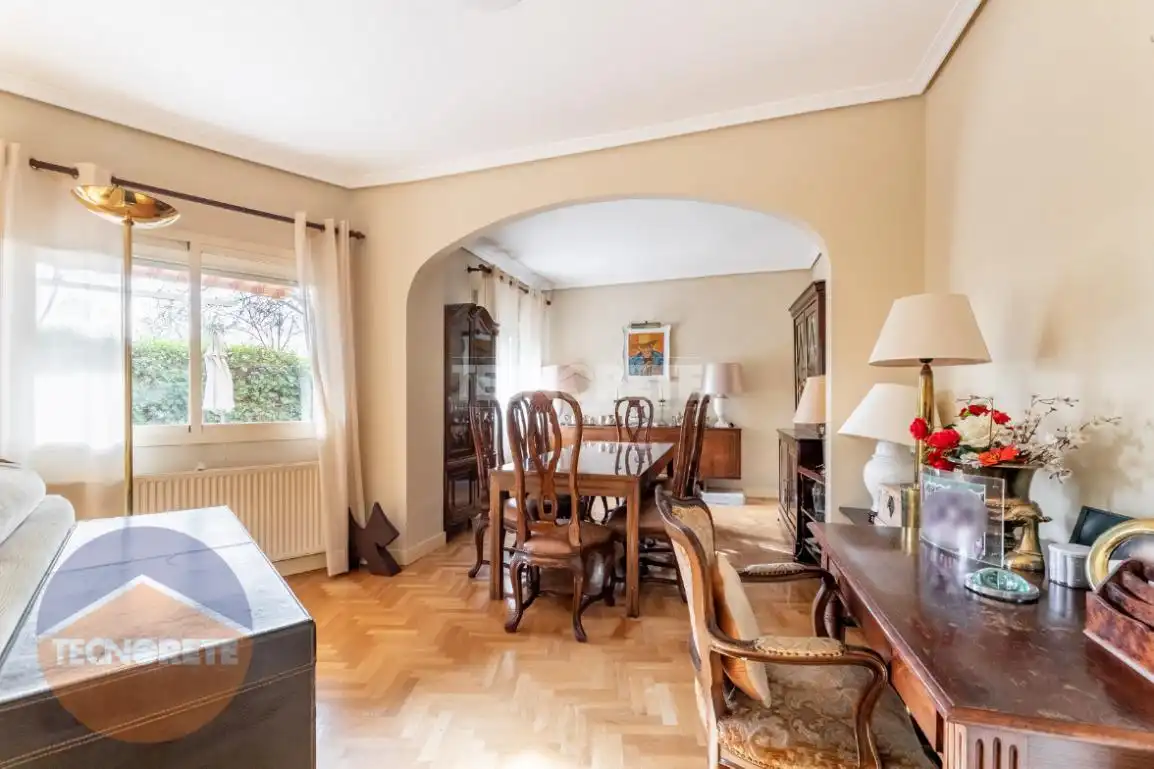 Comedor de Piso en venta en Majadahonda con Aire acondicionado y Piscina comunitaria