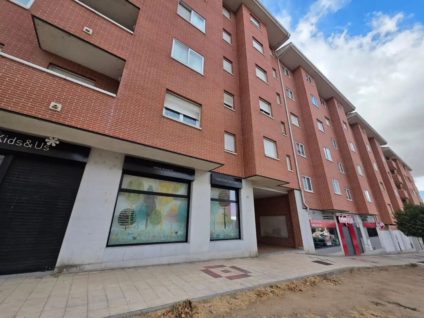 Außenansicht von Wohnung zur Miete in Ávila mit Heizung, Parkett und Terrasse