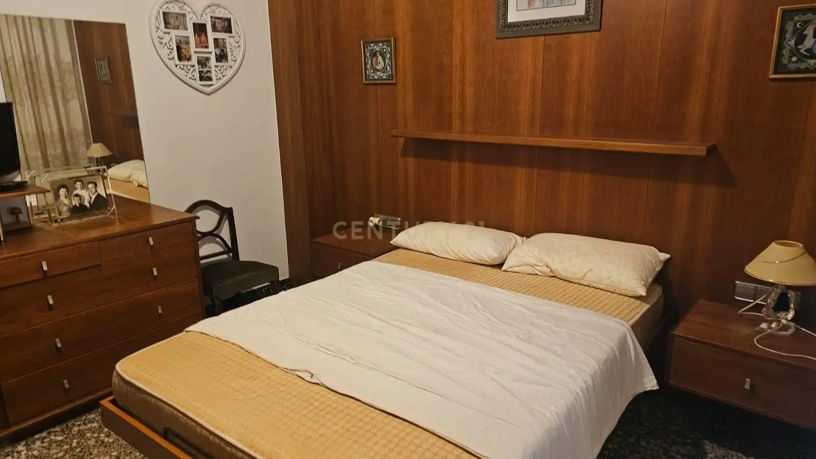 Dormitori de Edifici en venda en Polinyà