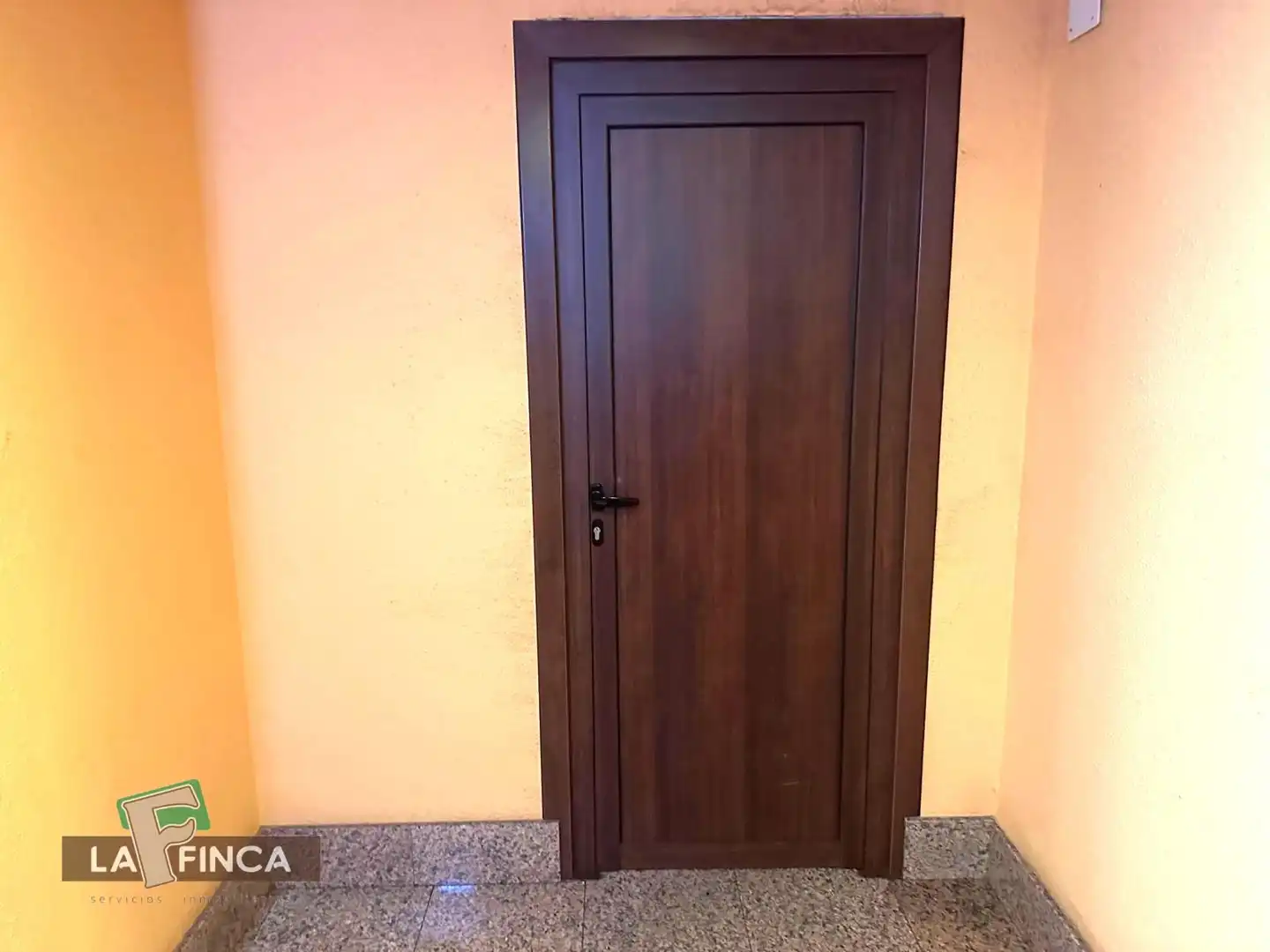 Piso en venta en Oviedo  con Calefacción, Parquet y Amueblado