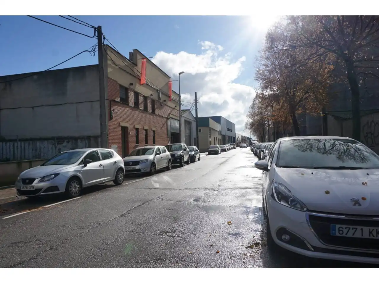 Vista exterior de Nave industrial en venta en Vic con Alarma