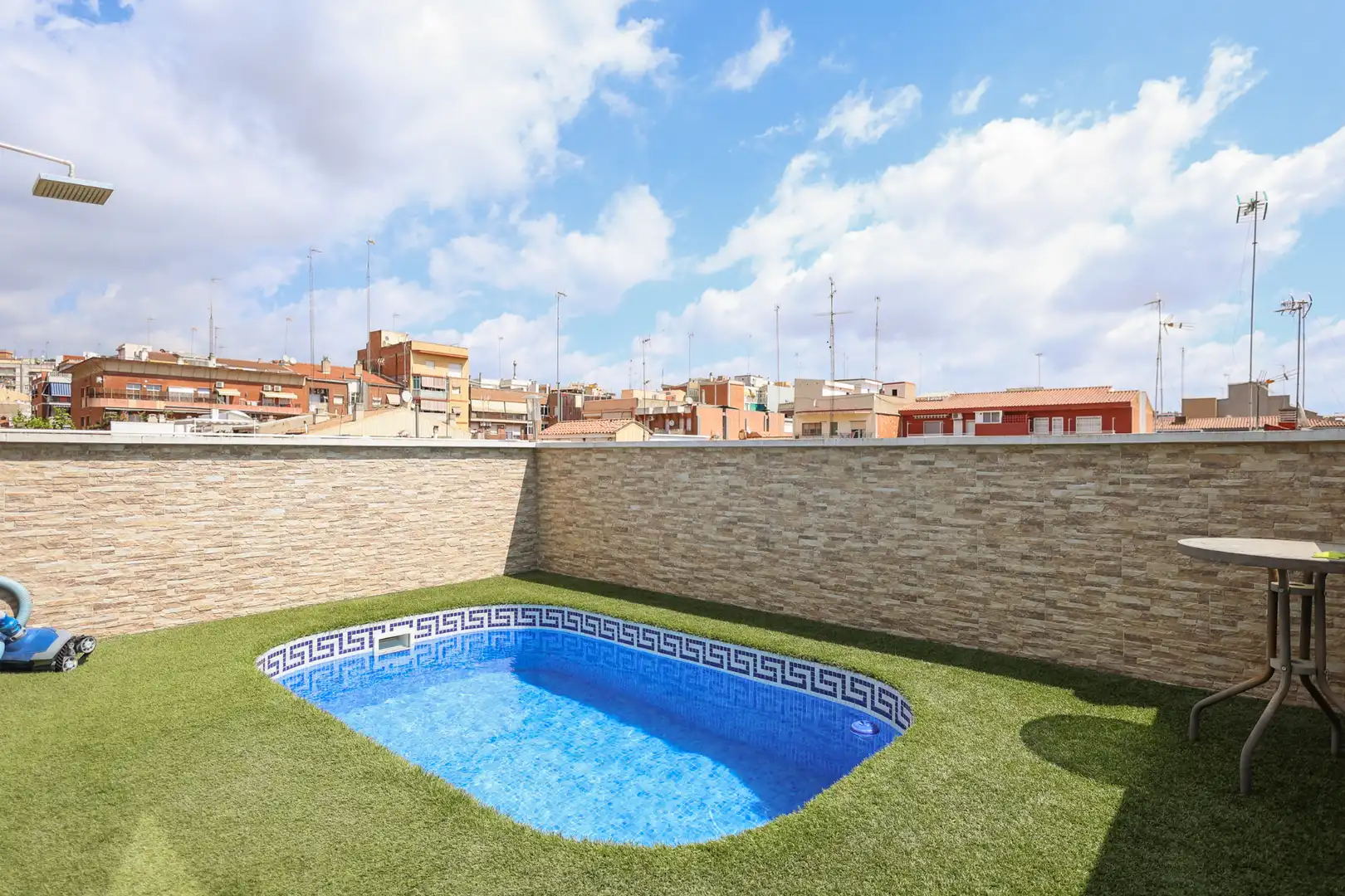 Adosado con terraza en venta en Carrer de Pau Claris, imagen 4