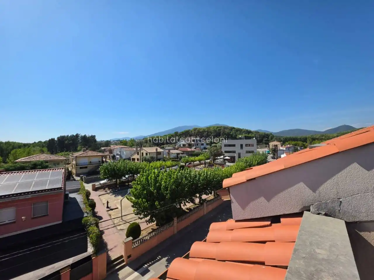 Außenansicht von Maisonette zum Verkauf in Riells i Viabrea mit Terrasse, Balkon und Gemeinschaftspool
