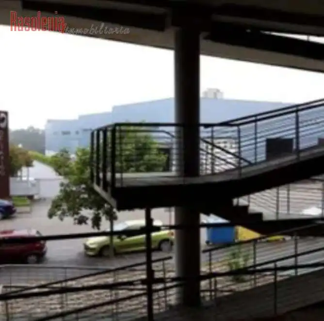 Terraza de Nave industrial en venta en Vigo 