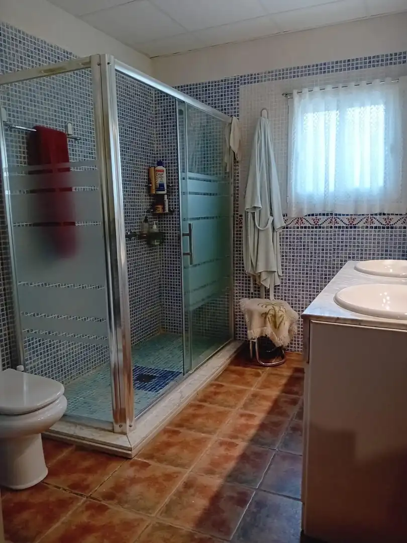 Villa mit Pool zum Verkauf in La Carlota, imagen 13