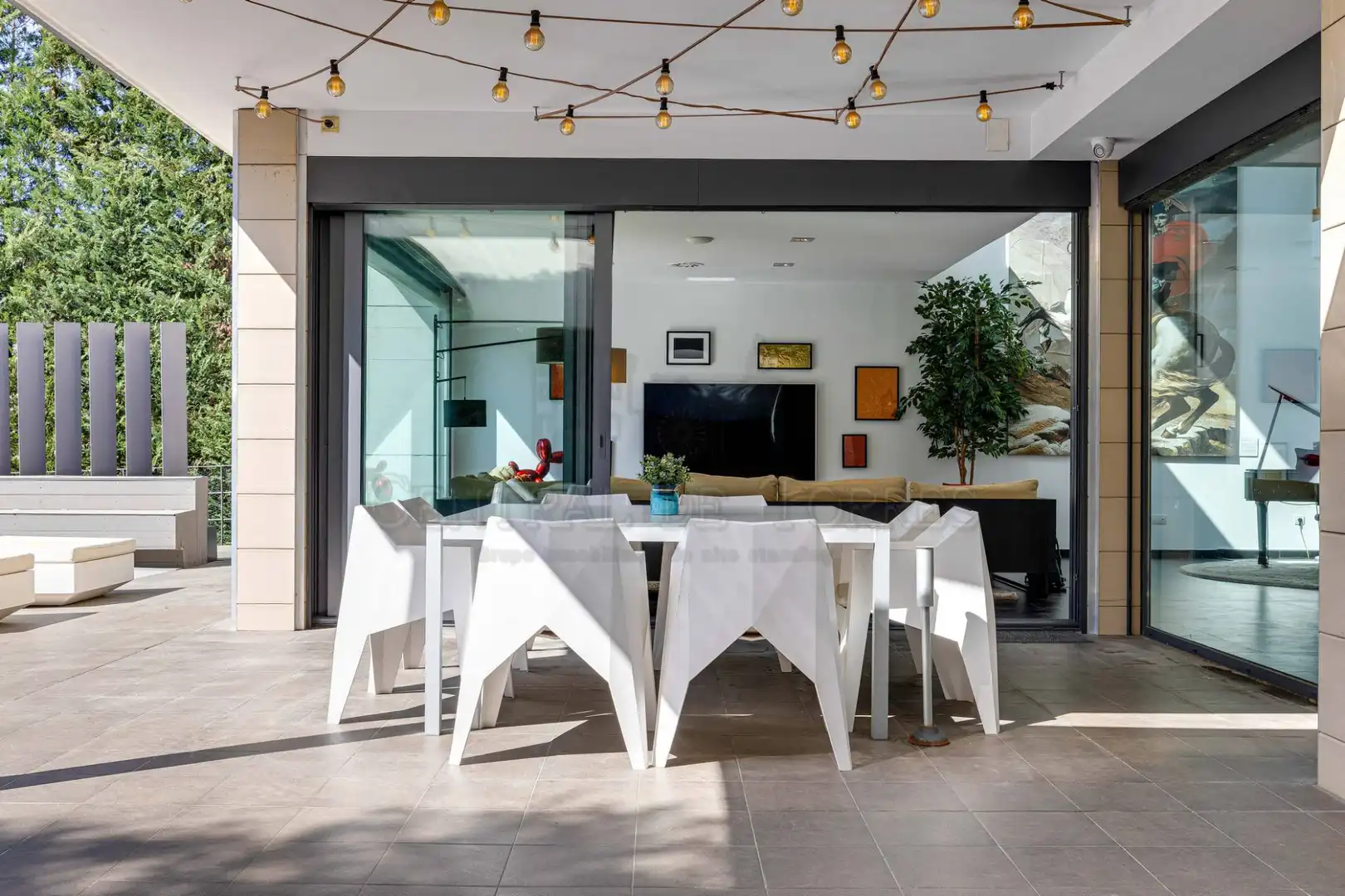Terrassa de Casa o xalet en venda en Sant Cugat del Vallès amb Aire condicionat, Calefacció i Jardí privat