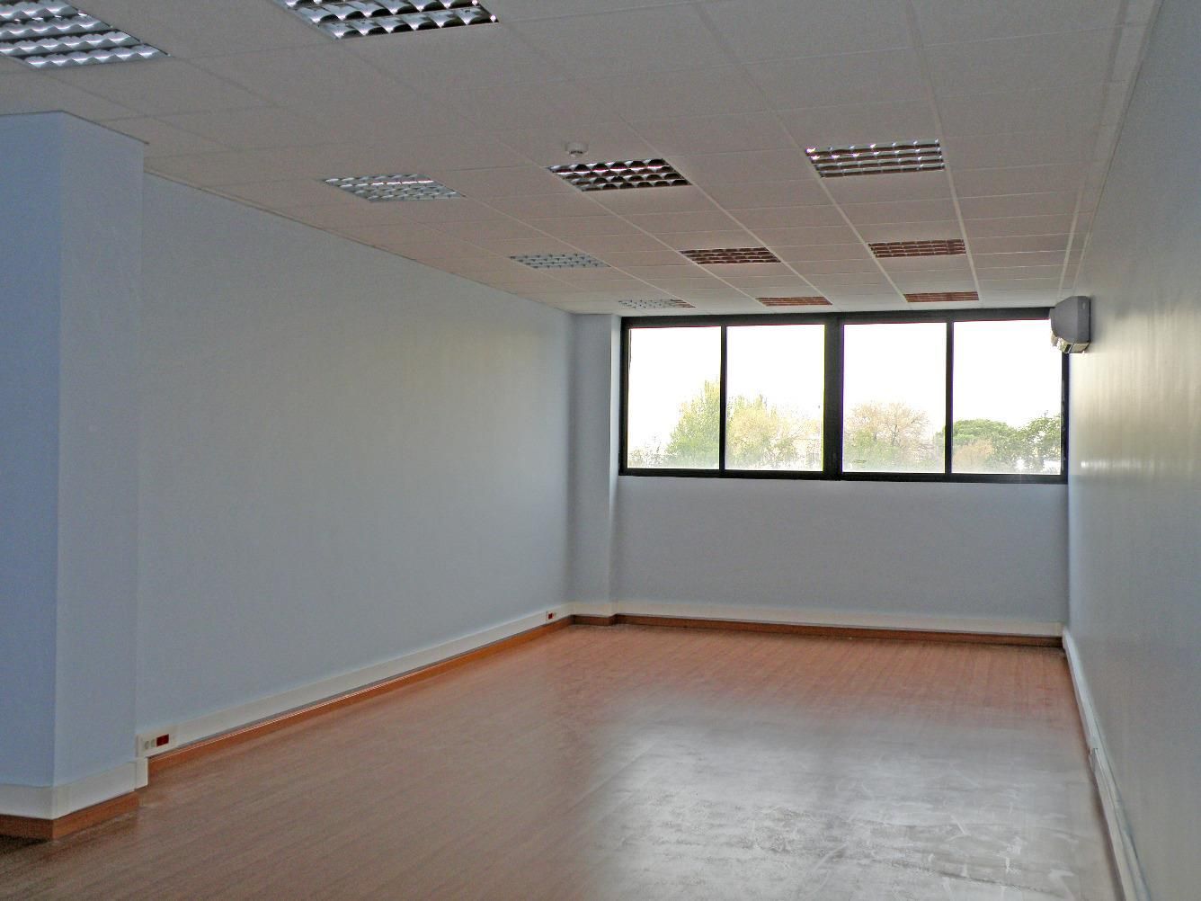 Oficina de alquiler en N/A, -1, El Barral Ferial