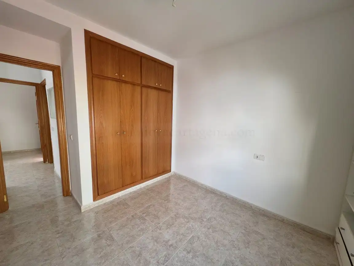 Dormitori de Pis en venda en Los Alcázares amb Aire condicionat, Terrassa i Traster