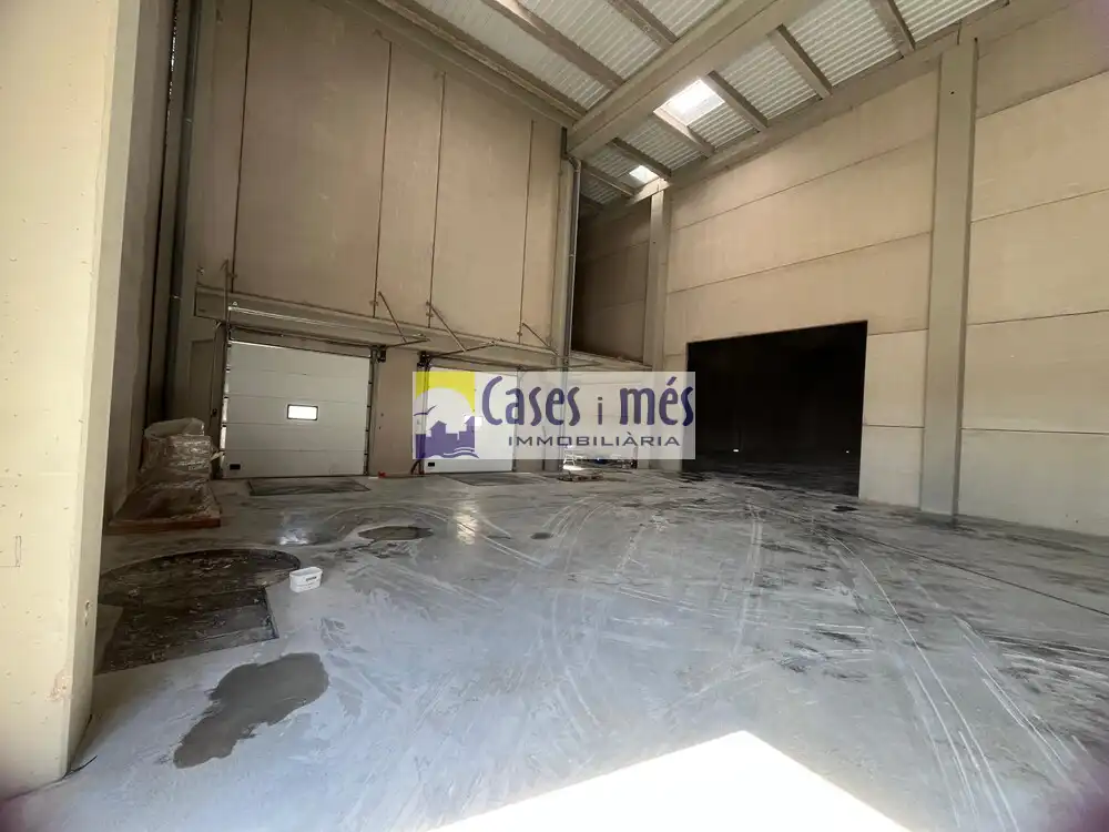 Industrial buildings for sale in Museros