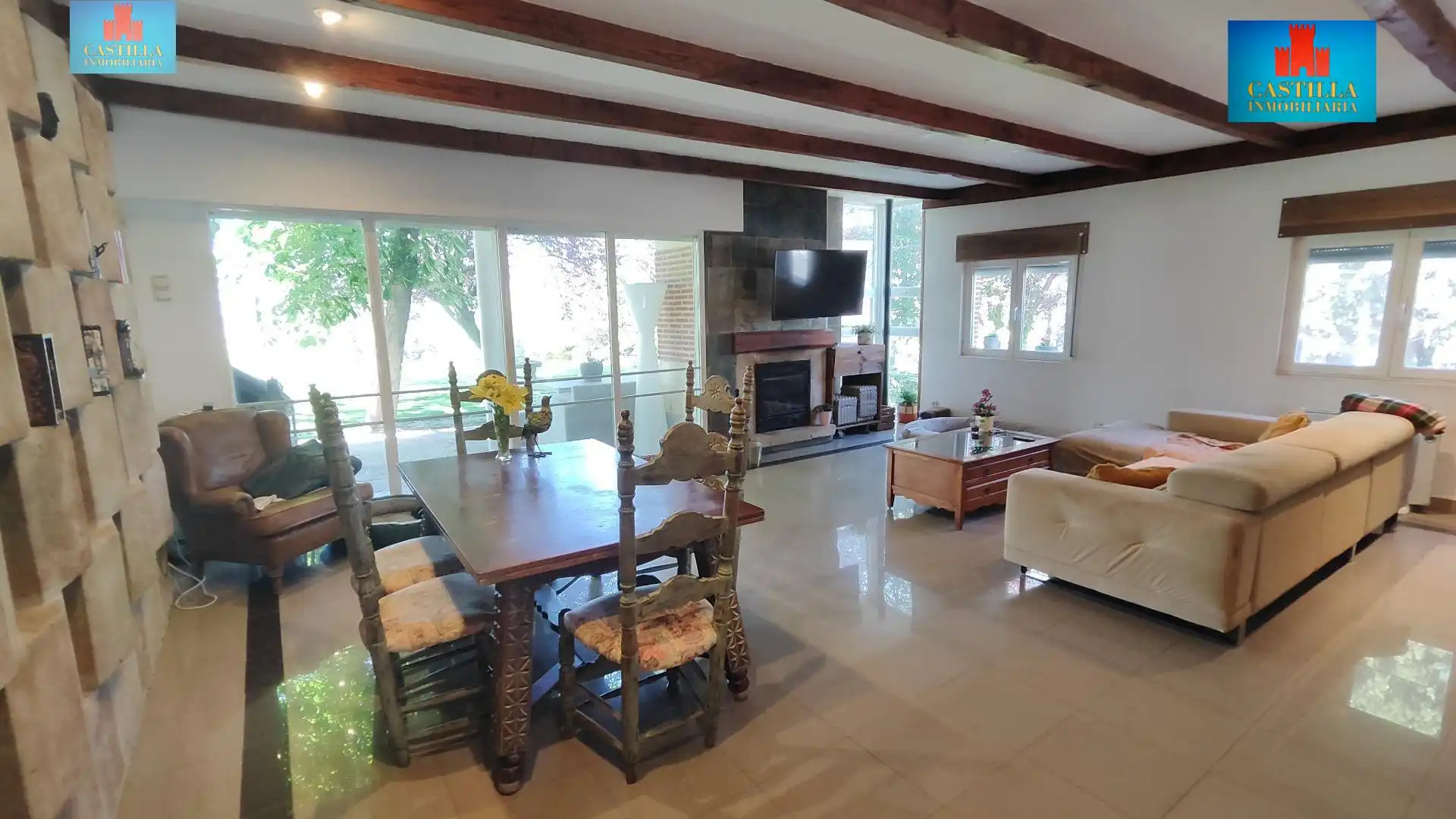 Sala de estar de Finca rústica en venta en Muñopepe con Calefacción, Jardín privado y Trastero