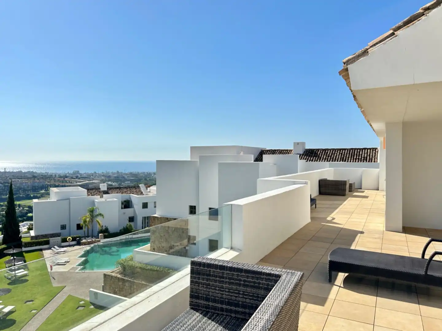 Penthouse mit Pool zum Verkauf in Los Flamingos, imagen 2