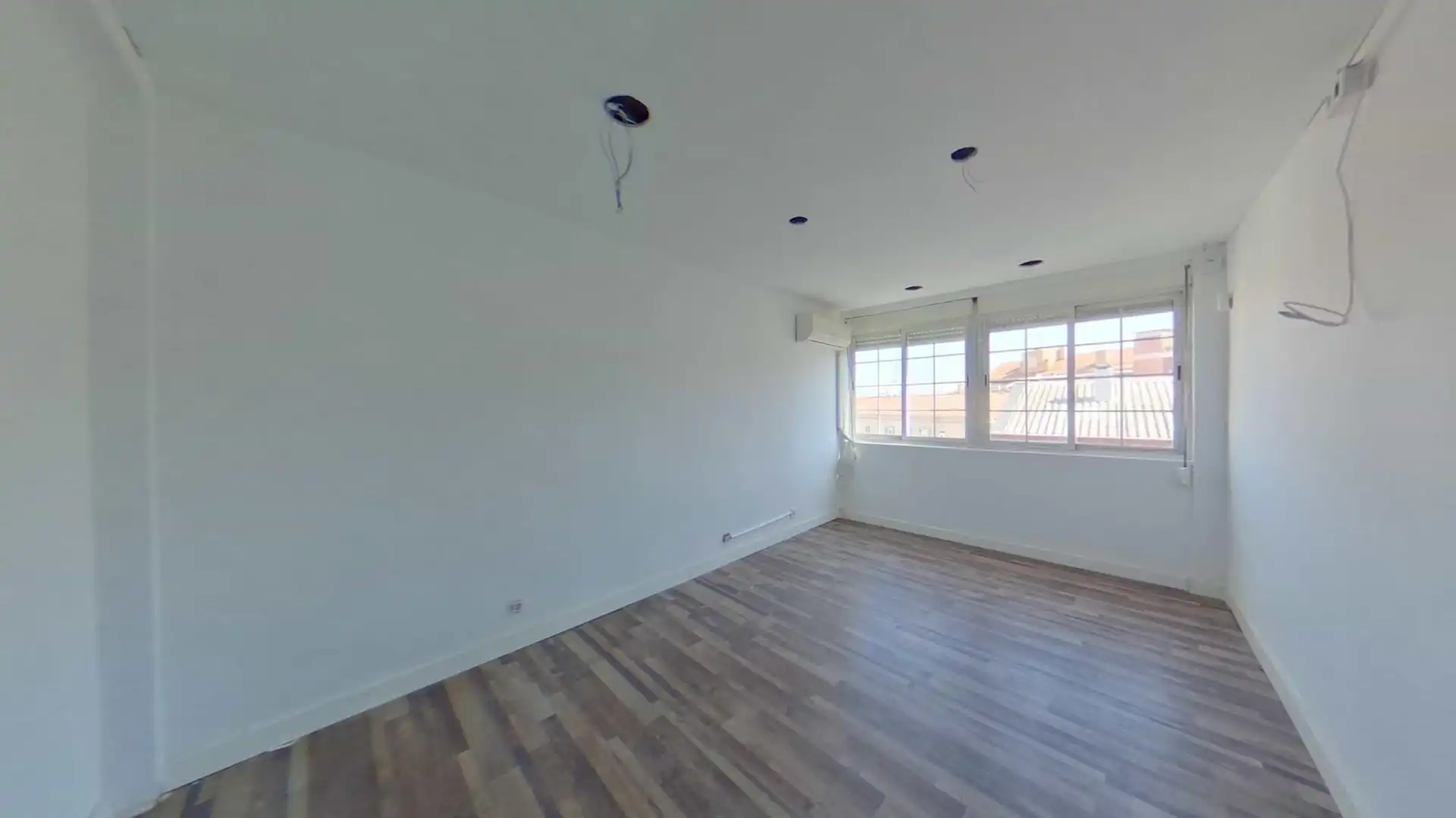 Flat for sale in Calle Piedrahita